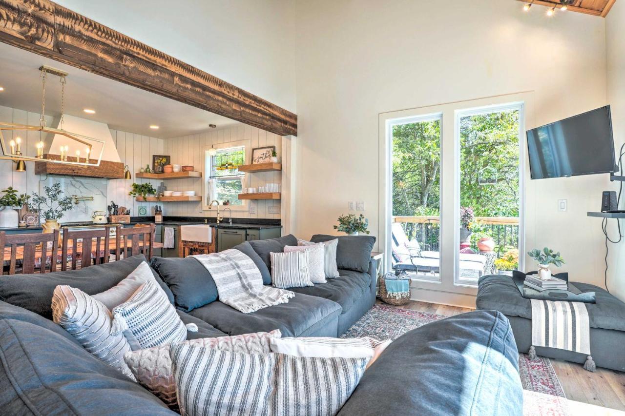 Villa Colorful Golden Getaway With Panoramic Views! Esterno foto